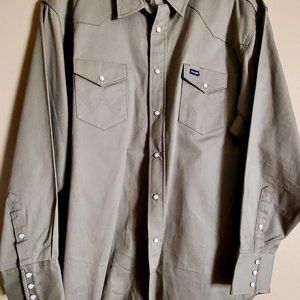 Premium Performance Advanced Comfort Cowboy Cut Long Sleeve Spread Collar Shirt